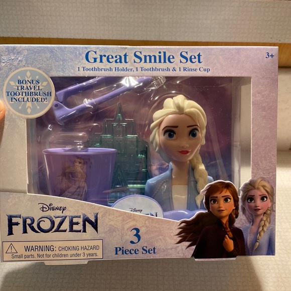 Disney Bath, Skin & Hair Set Toothbrush Holder Rinse Cup Poshmark